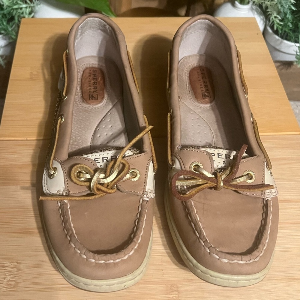 Sperry Women's Tan Loafers with Cream and Gold Accents